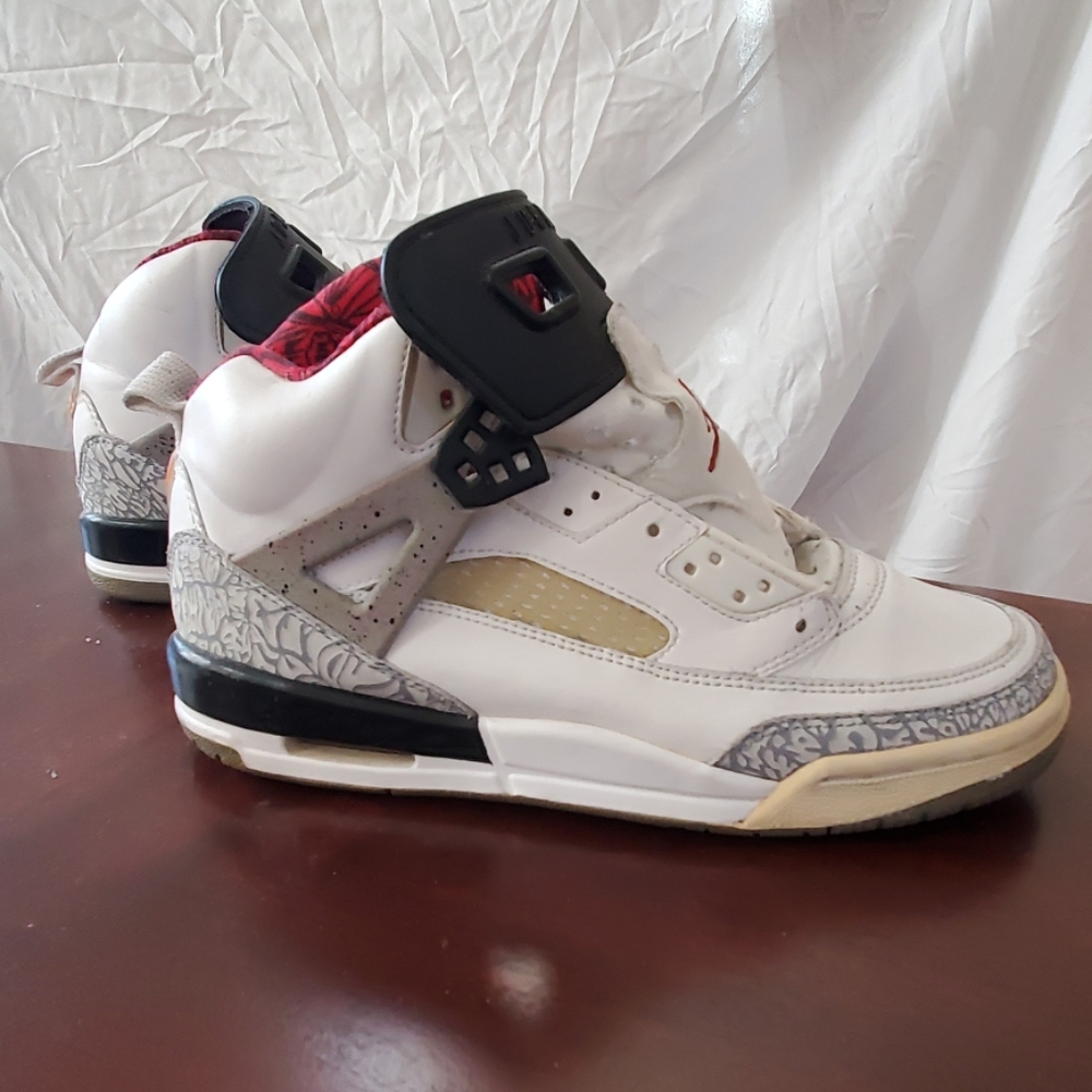 Air Jordan